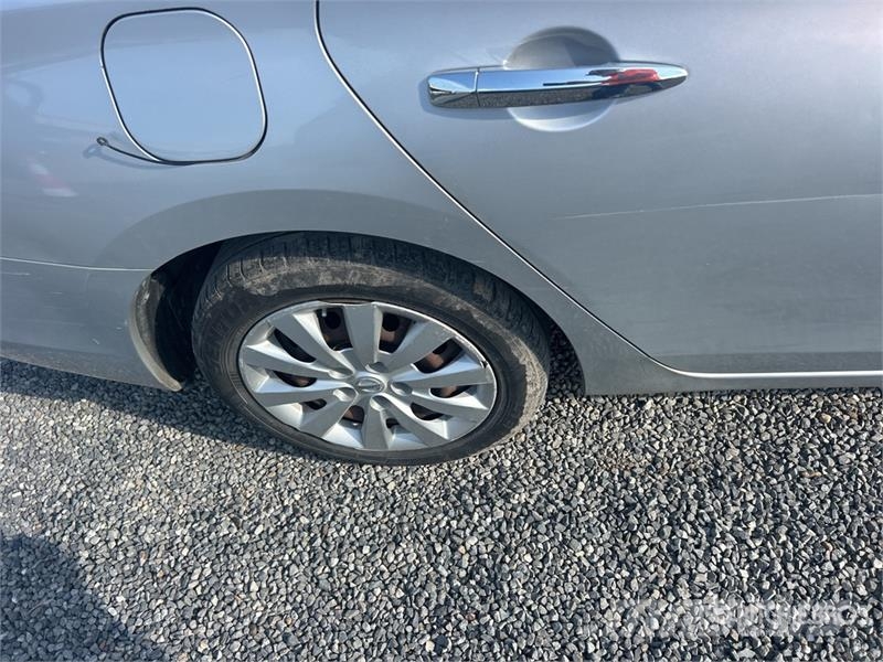 Nissan Sentra SV SV Automobile 汽车