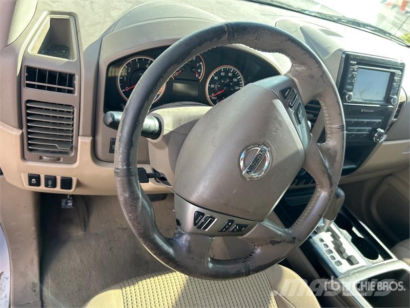 Nissan Titan SV 4x2 Crew Cab Pickup Άλλα Vans