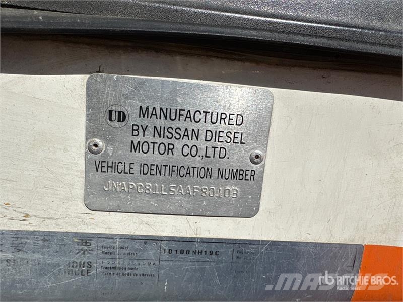 Nissan UD3300 Feiebiler