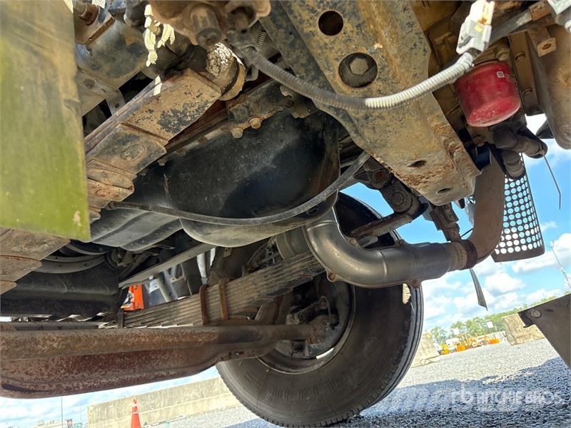 Nissan UD3300 Feiebiler