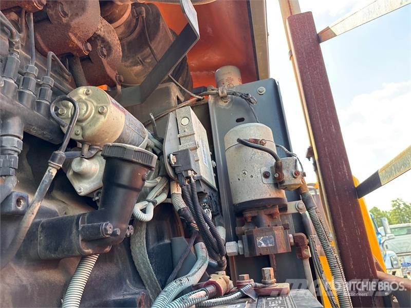Nissan UD3300 Feiebiler