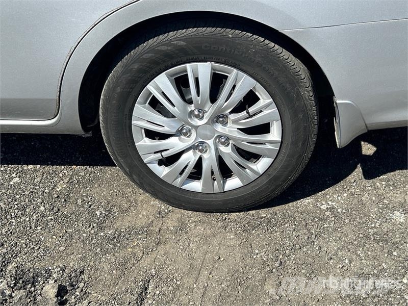 Nissan Versa Automobile Автомобілі