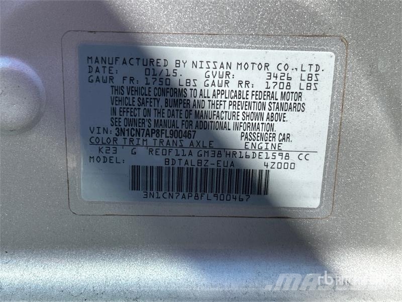 Nissan Versa Automobile Автомобілі