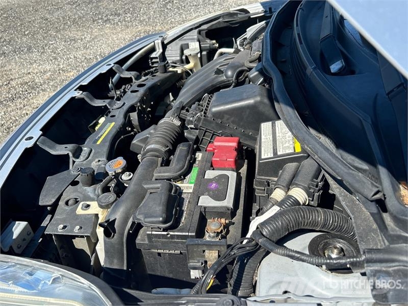 Nissan Versa Automobile Автомобілі