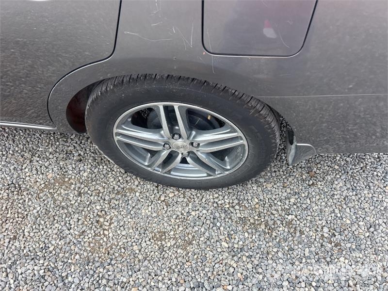 Nissan Versa Automobile 자동차