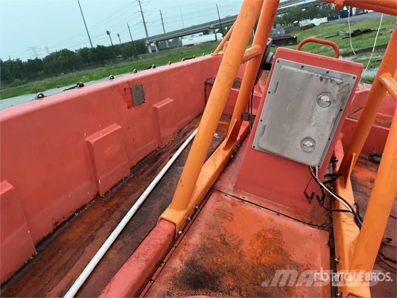 Norsafe 19 ft Rescue Boat (Inoperable) Other components