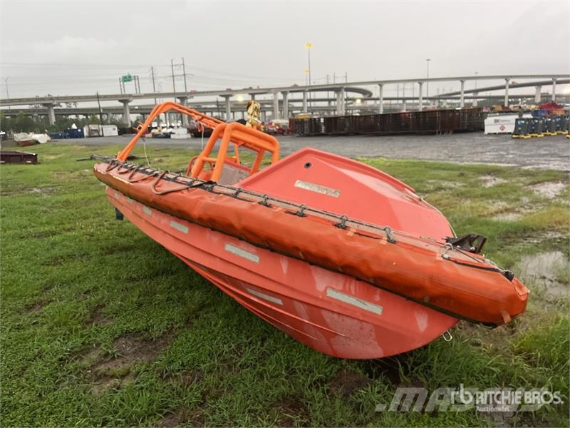 Norsafe 19 ft Rescue Boat (Inoperable) Other components