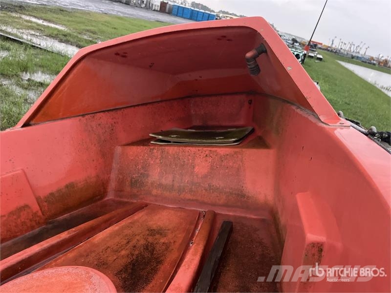 Norsafe 19 ft Rescue Boat (Inoperable) Other components