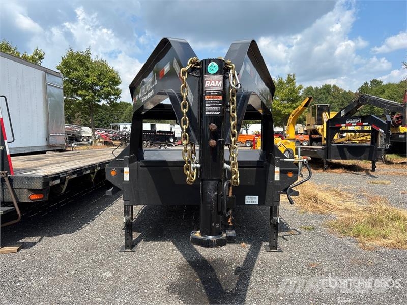 NorStar 40 ft Gooseneck Equipment Trailer Biltransporter henger