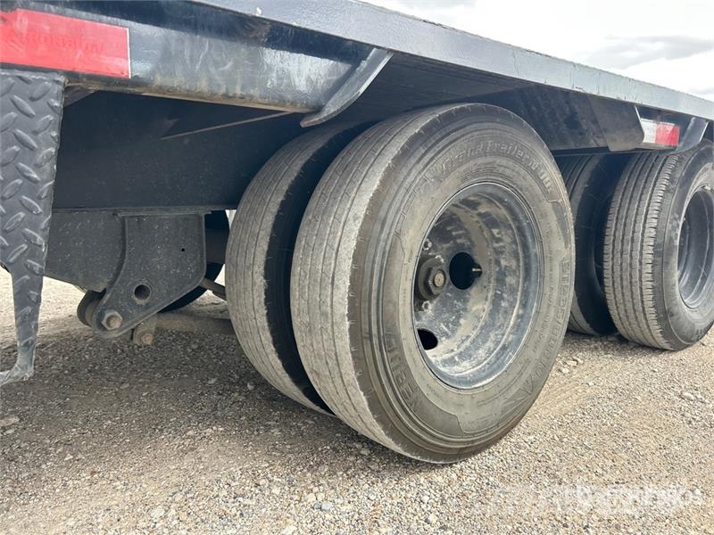 NorStar 40 ft T/A Gooseneck Equipment Trailer 차량 운반용 트레일러