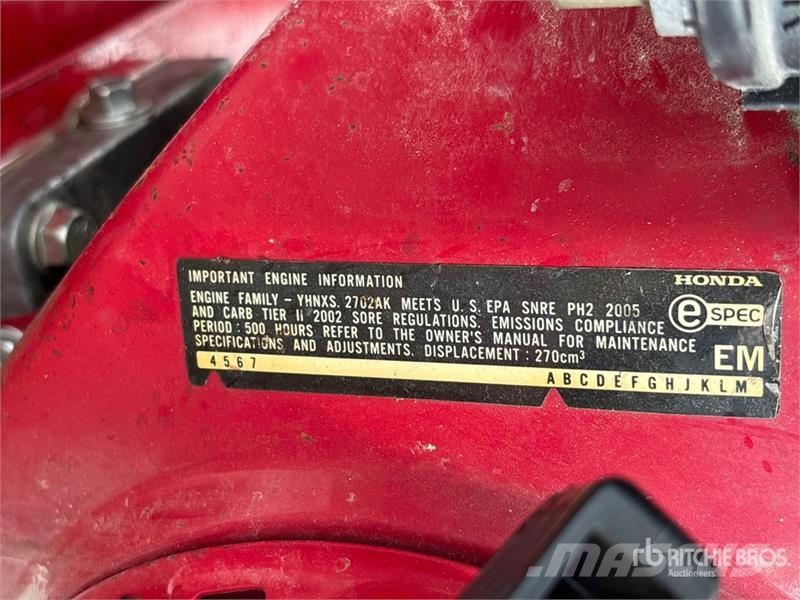 Northstar Power Auger 輕型鑽孔機