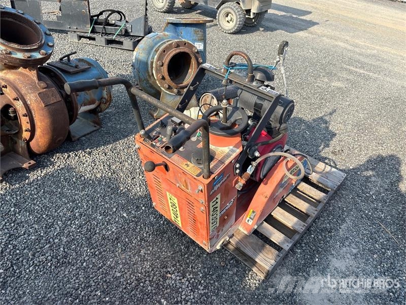 Norton C2024SS Walk-Behind Saw Гатери