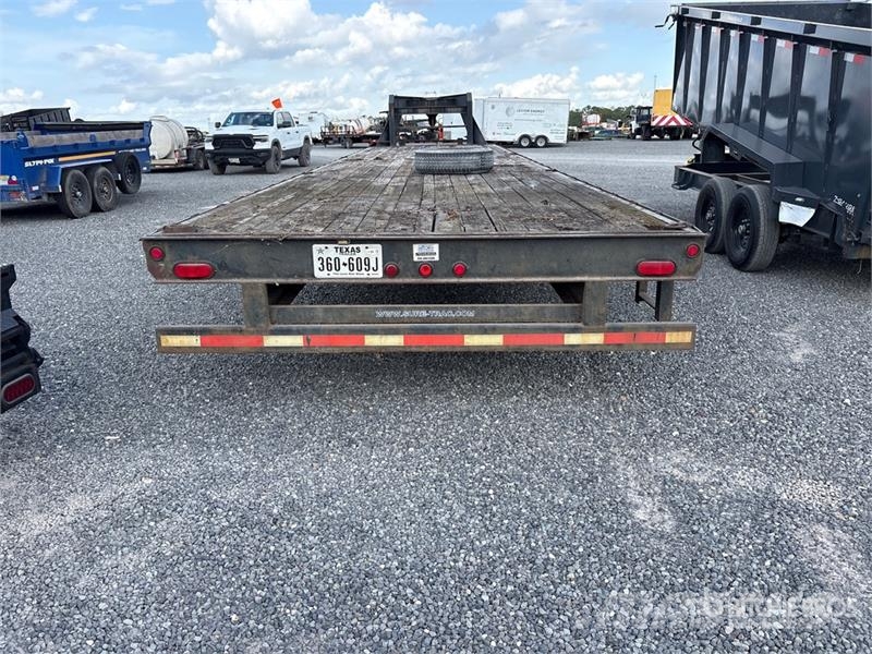 Novae 35 ft T/A Gooseneck Flatbed Trailer Plato/keson prikolice