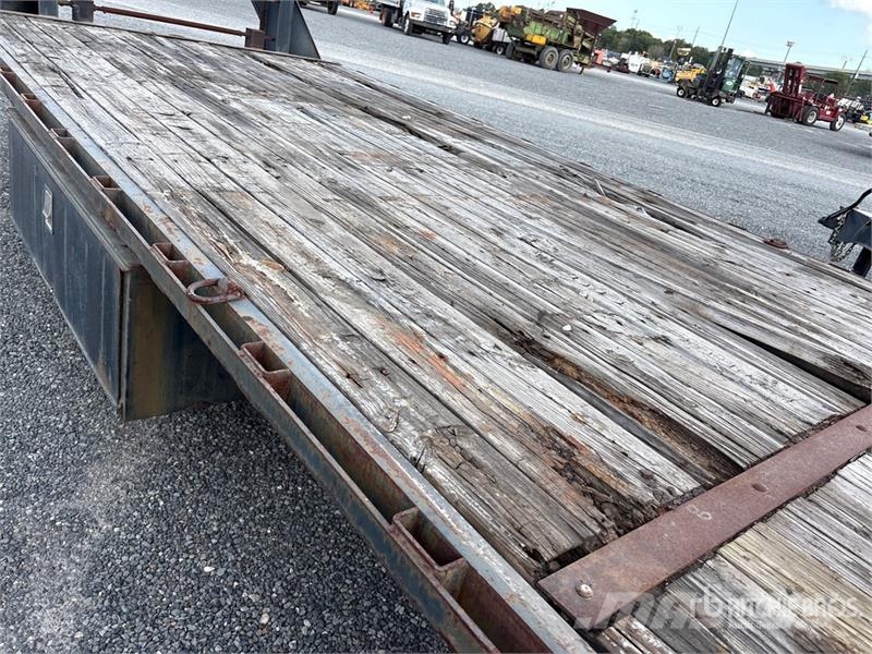 Novae 35 ft T/A Gooseneck Flatbed Trailer Plato/keson prikolice