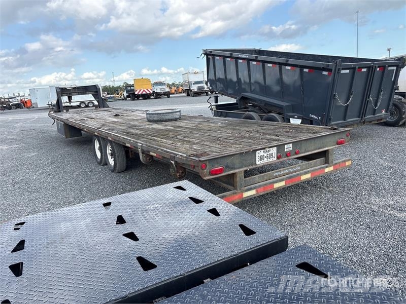 Novae 35 ft T/A Gooseneck Flatbed Trailer Plato/keson prikolice