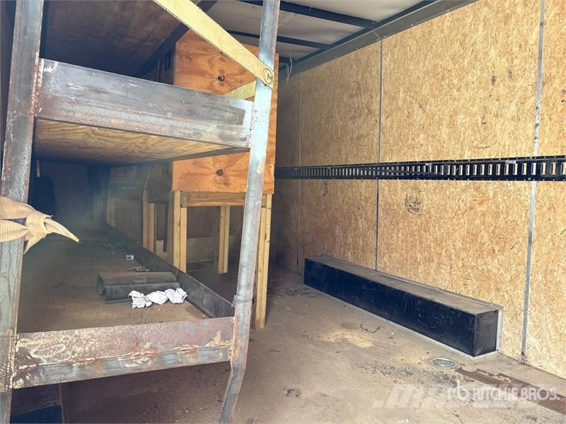 Novae STW10220TA-100 20 ft T/A Enclosed Trailer ボックスボディートレーラー