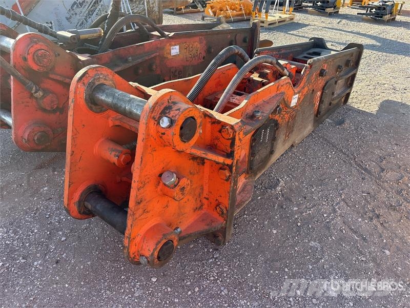 NPK GH-15 Hydraulic Breaker - Fits John Deere 350G Martelos / Rompedores