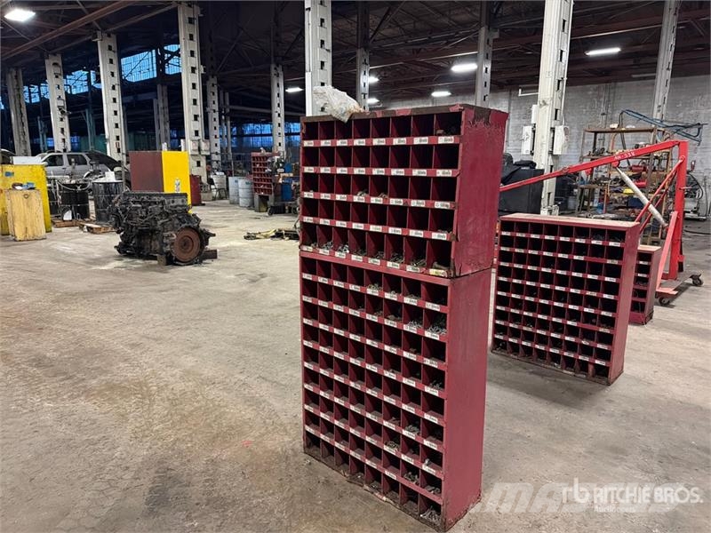  Nuts and Bolts/ Fittings Organizer Other components