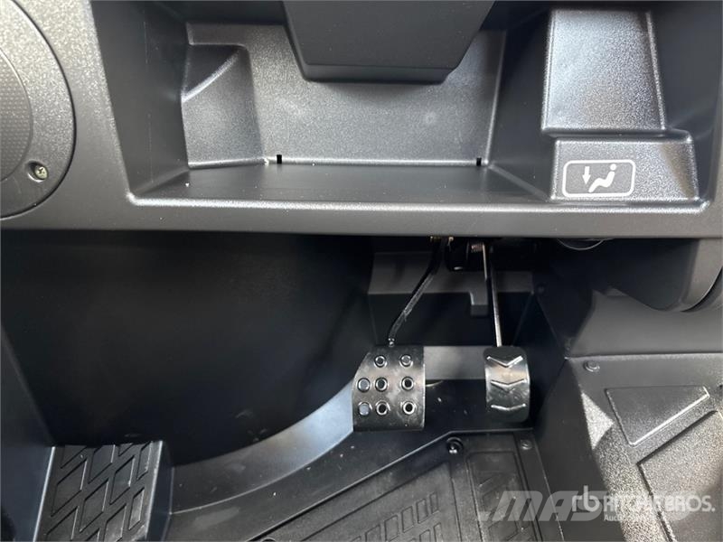  Odes Industries Workcross 1000-3 HVAC 4x4 Utility  ماكينات منفعة عامة