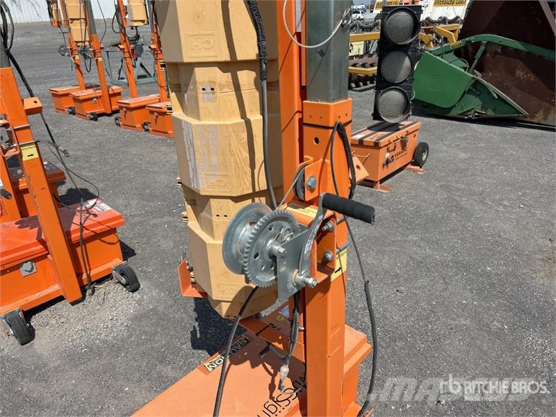 OMJC Signal Inc. Traffic Light Svetlobni stolpi