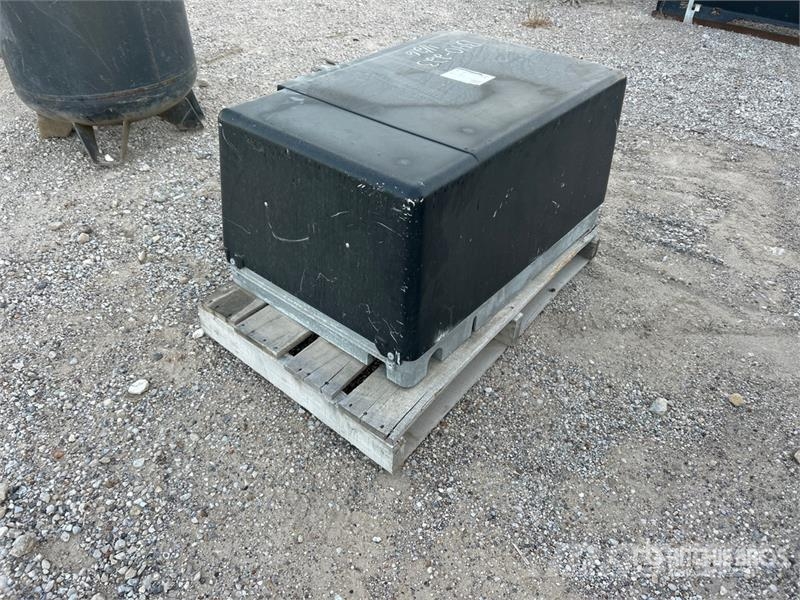 Onan 5.5HGJAB-1038D 5.5 kW Skid-Mounted . Generator Set مولدات ديزل