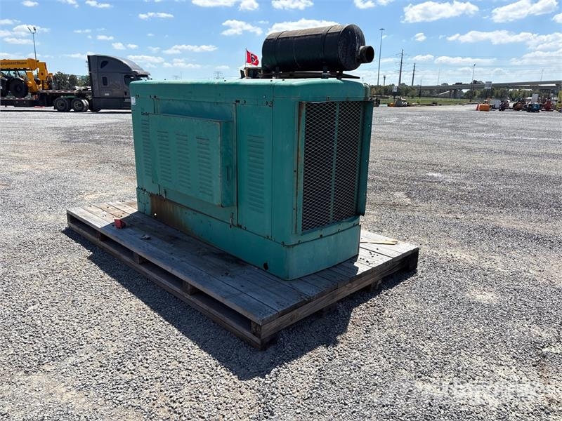 Onan 75 ENTL33346B Generator Set Dieselgeneratorer