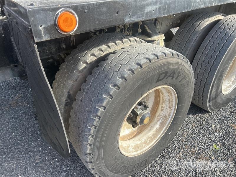 Oshkosh F-2346 Concrete trucks