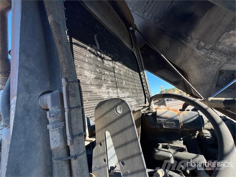 Oshkosh S Series Mixer Truck Avtomešalci za beton