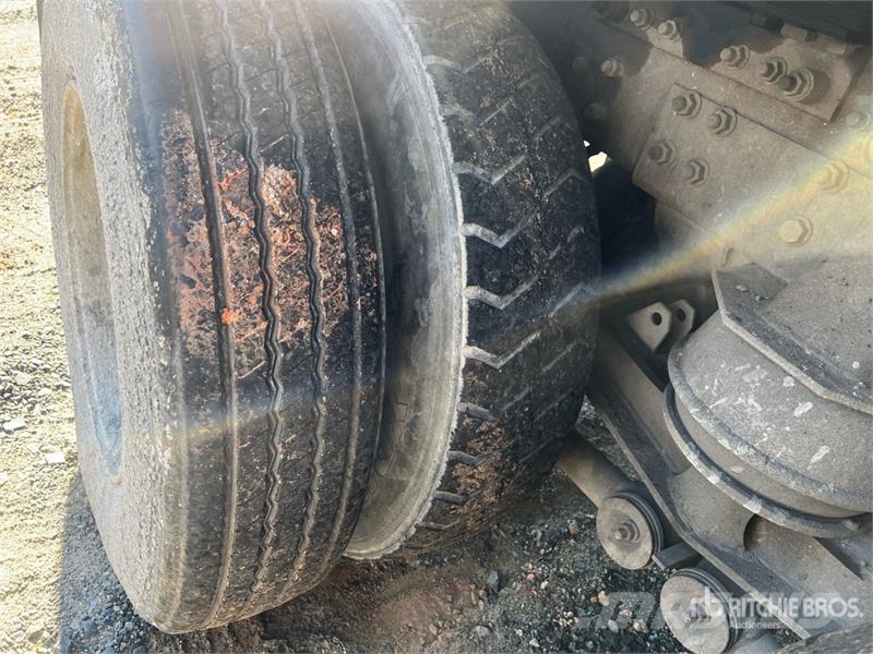 Oshkosh S Series Mixer Truck Avtomešalci za beton