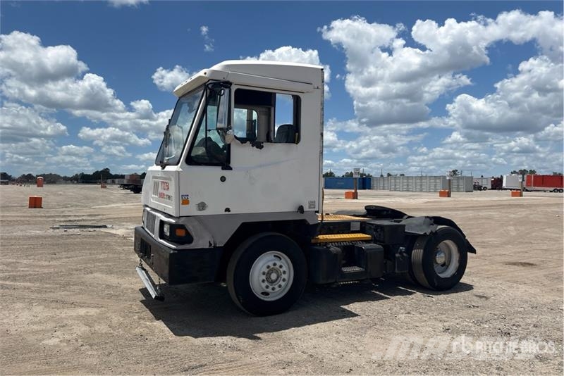 Ottawa 4x2 Spotter Truck Terminal tractors
