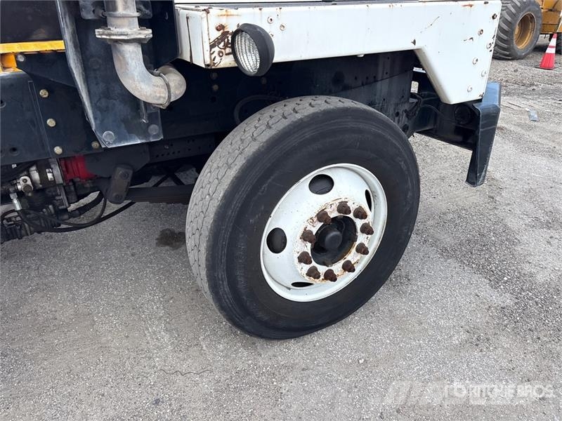Ottawa 4x2 Spotter Truck (Inoperable) Terminaalitraktorit