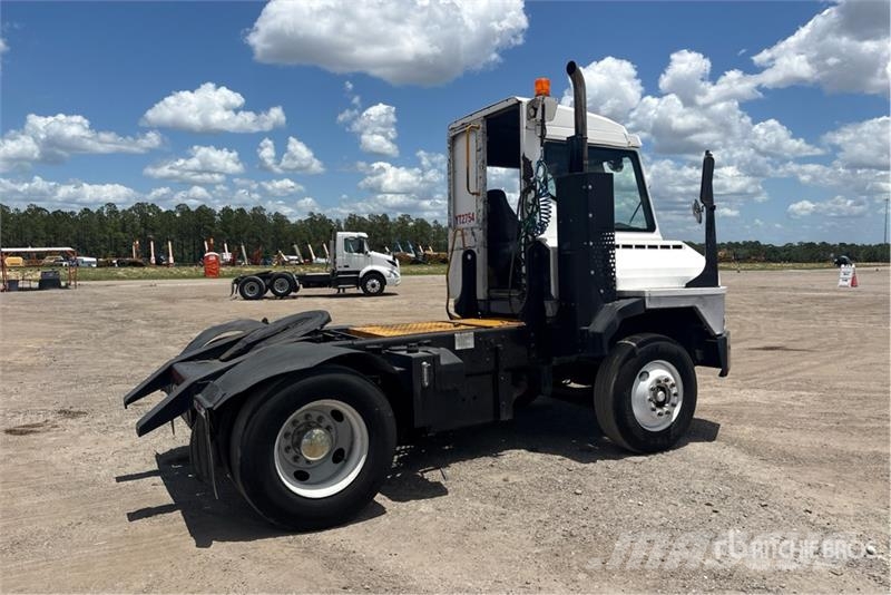 Ottawa 4x2 Spotter Truck Terminal tractors