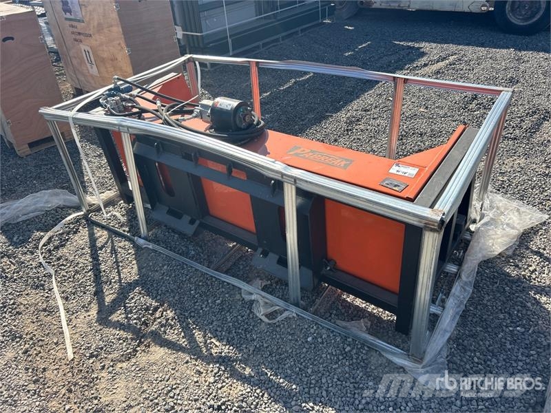  Pabreak 72 in Skid Steer Screening Bucket (Unused) دلاء فحص