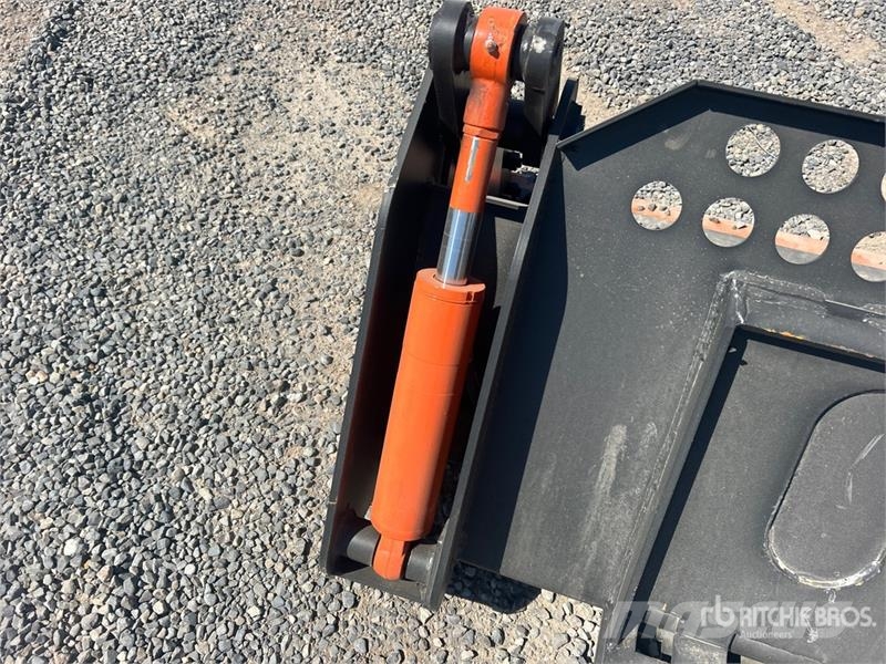 Pabreak 84 in Multi-Purpose Skid Steer Bucket (Unu Kašike / Korpe