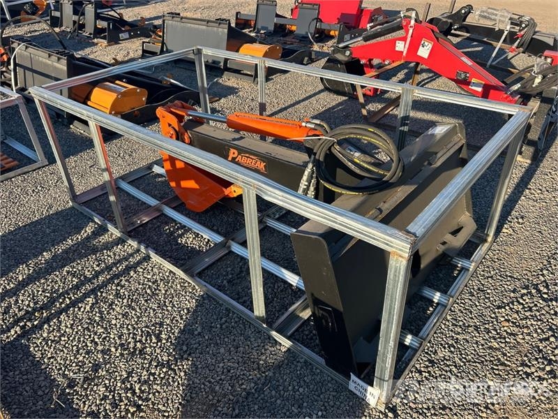 PABREAK BE-232 Skid Steer Backhoe (Unused) جرافات عكسية