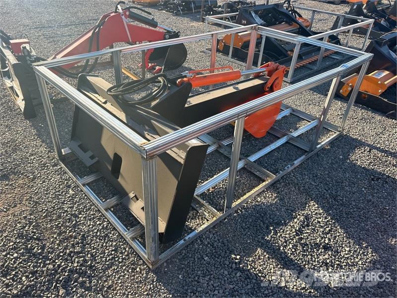 PABREAK BE-232 Skid Steer Backhoe (Unused) جرافات عكسية