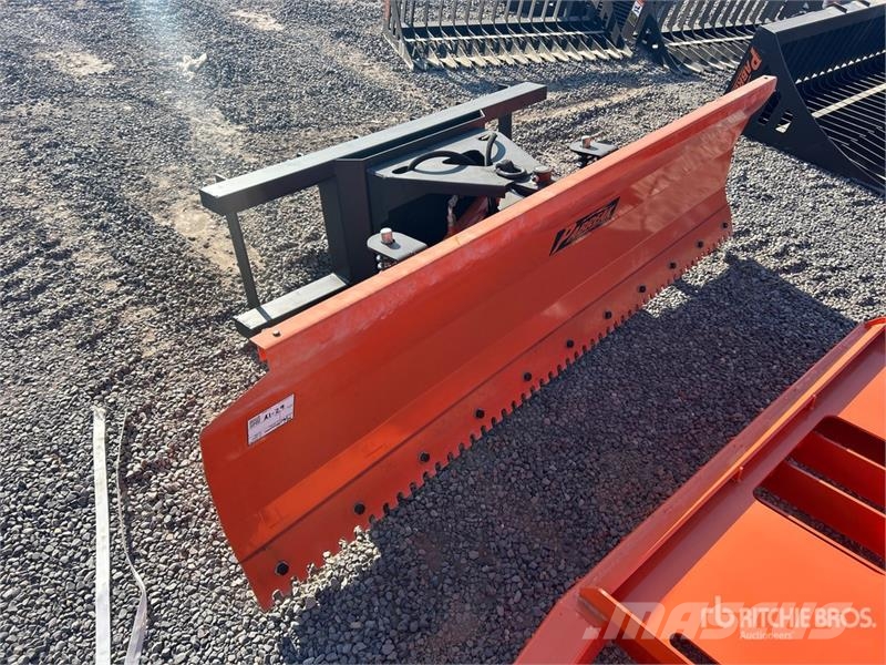  PABREAK DB-220 84 in Angle Skid Steer Dozer (Unuse Бульдозерные отвалы