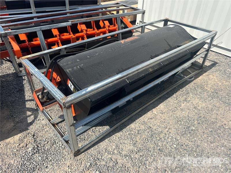PABREAK RTB245 72 in Skid Steer Tiller (Unused) Randaalid/mullafreesid