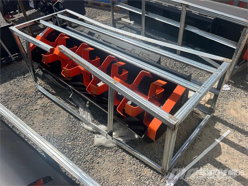 PABREAK RTB245 72 in Skid Steer Tiller (Unused) Randaalid/mullafreesid