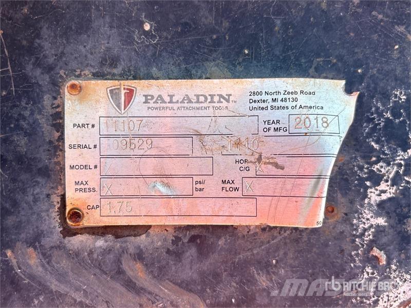 PALADIN 11107 96 in Q/C Bucket Buckets