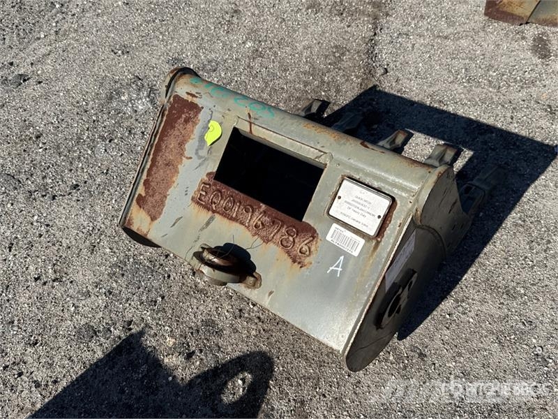 PALADIN EC25BKT24 24 in Digging Excavator Bucket Baldes