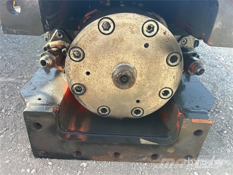 PALADIN SFB350 Hydraulic Breaker Kladiva