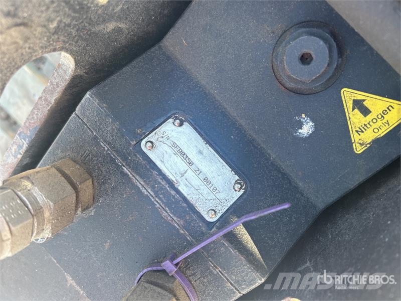 PALADIN SFB350 Hydraulic Breaker Kladiva