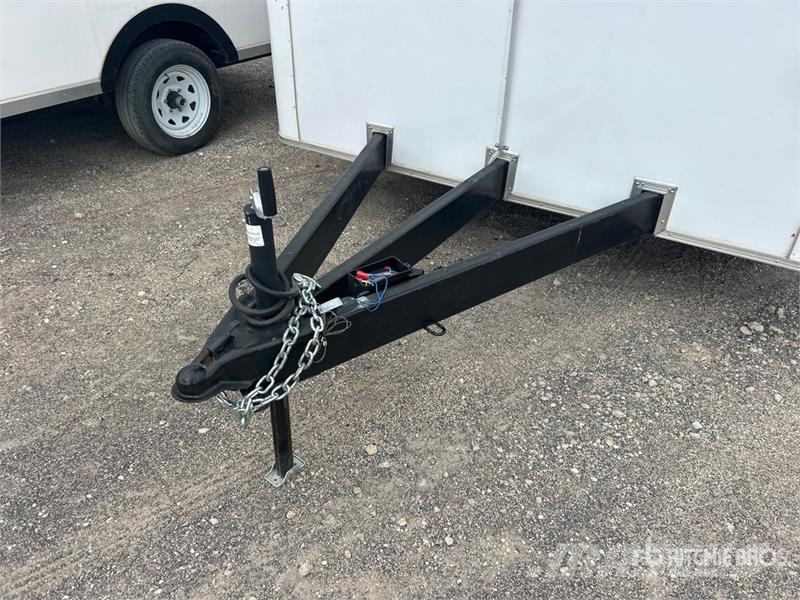  Panther Cargo 8.5X16TA 16 ft T/A Food Concession T مقطورات أخرى