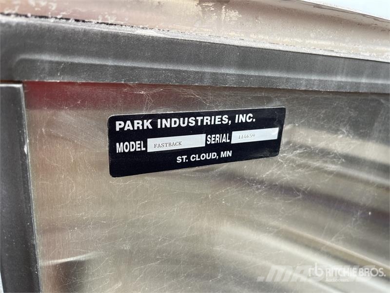  Park Industries Fastback Electric Flat-Edge Polish Строителство - Други
