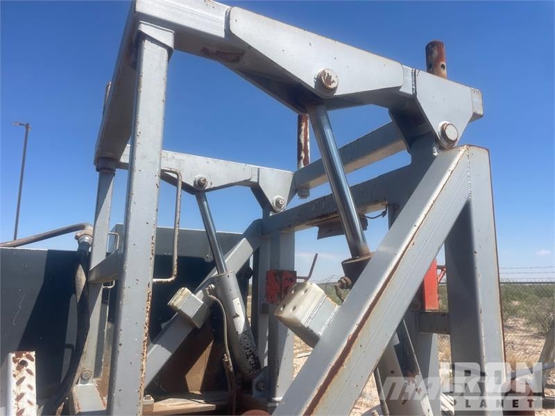 Peerless Limited (1) Coil Tubing Reel Trailer Zariadenie na spracovanie