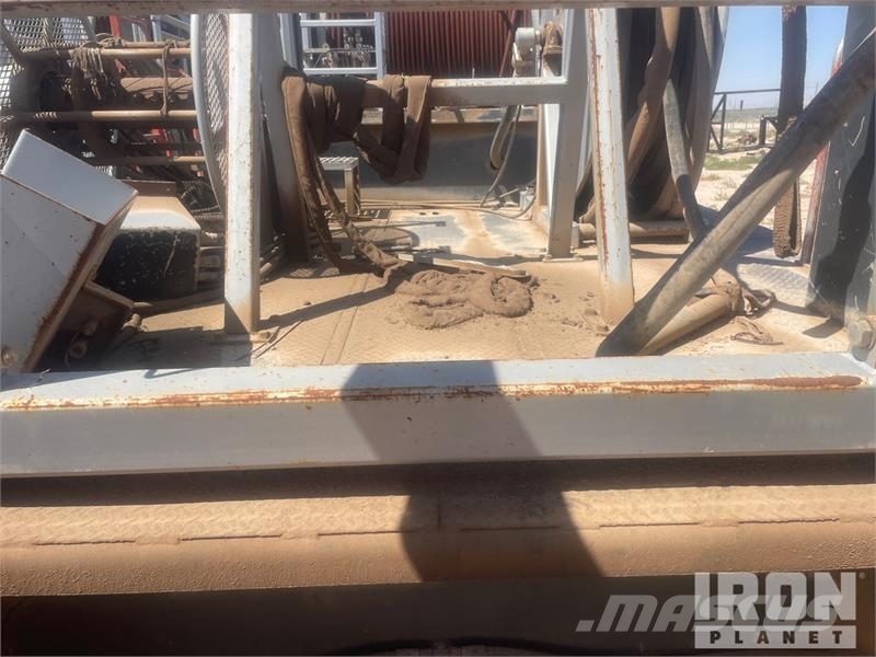 Peerless Limited (1) Coil Tubing Reel Trailer Zariadenie na spracovanie