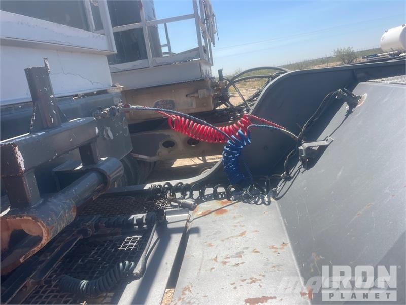 Peerless Limited (1) Coil Tubing Reel Trailer Zariadenie na spracovanie