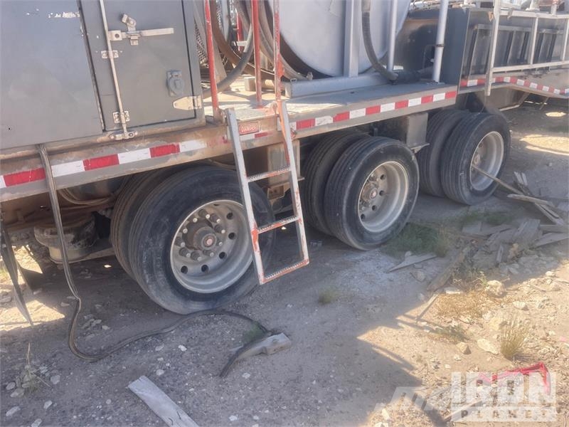 Peerless Limited (1) Coil Tubing Reel Trailer Zariadenie na spracovanie