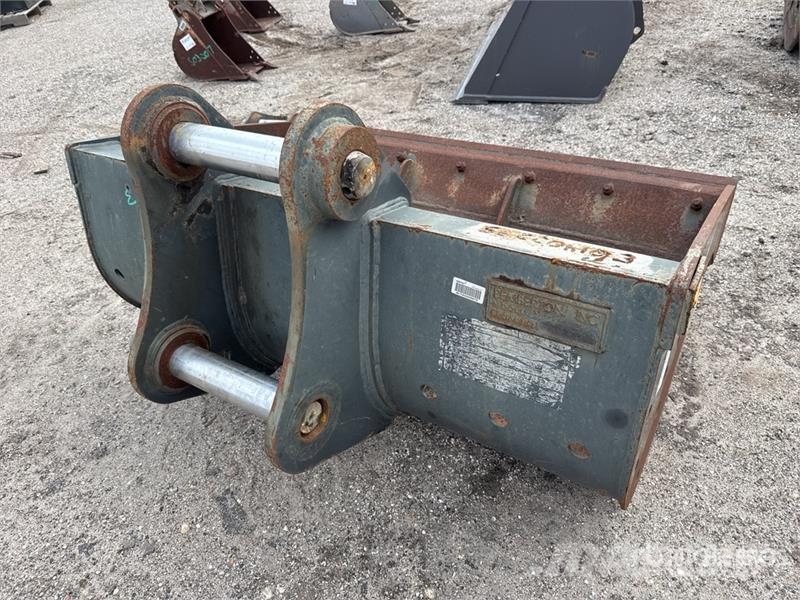 Pemberton EC210BKT60 60 in Cleanup Excavator Bucket Kausi